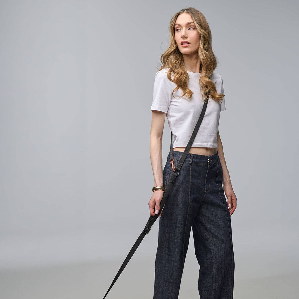 Metro Hands Free Leash – Black / Matte Rose Gold