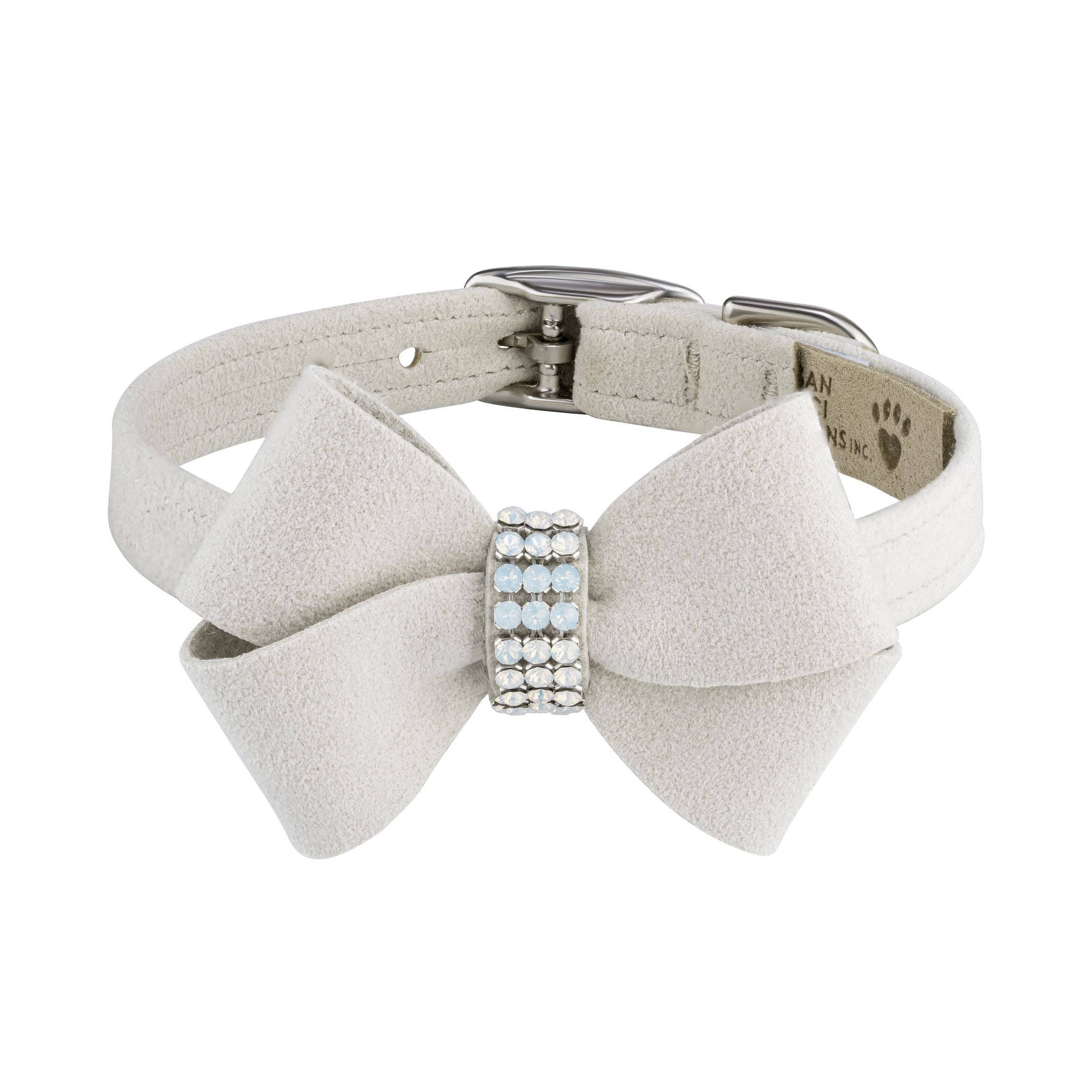 Pearl Giltmore Nouveau Bow 1/2" Collar