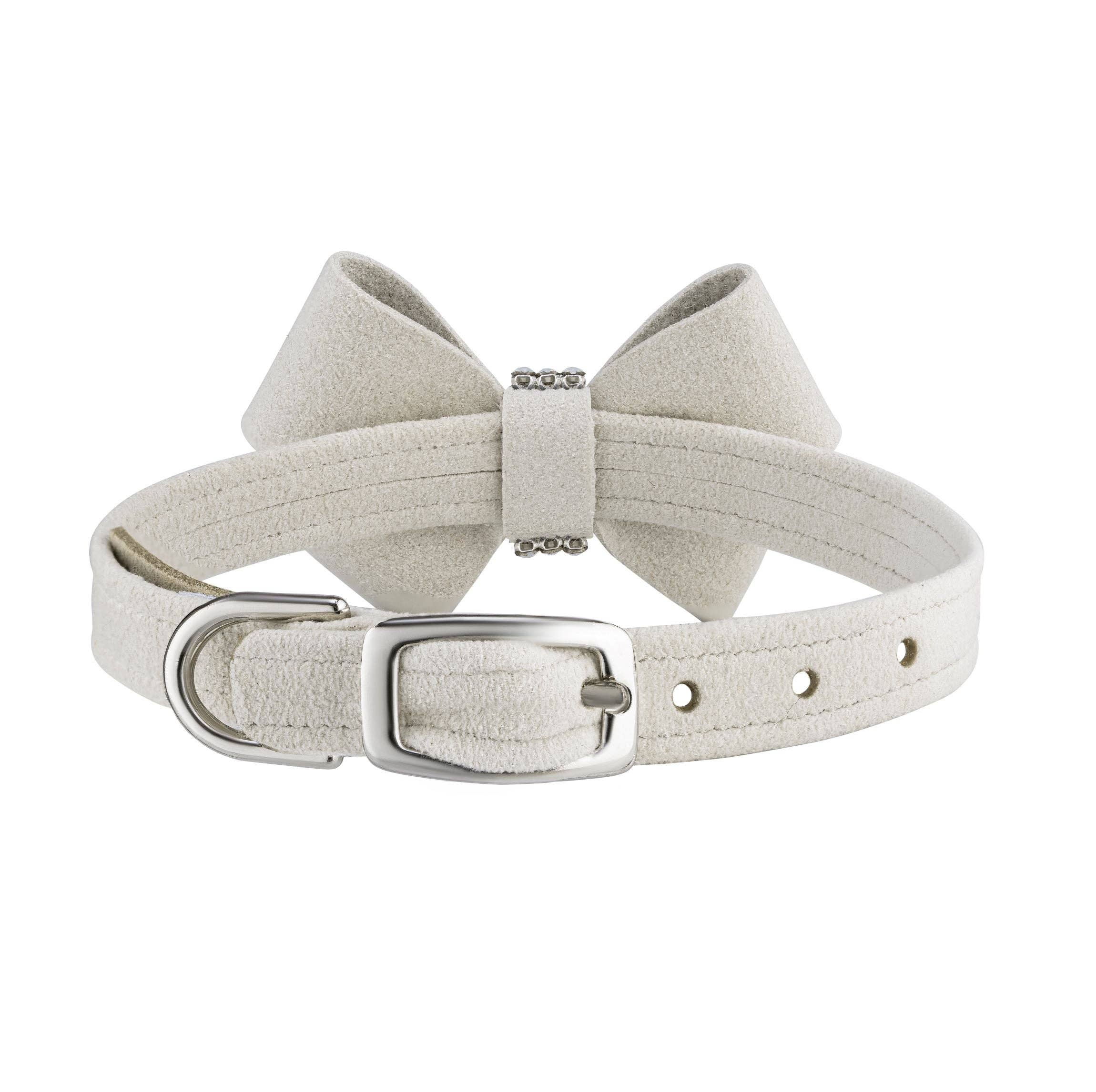 Pearl Giltmore Nouveau Bow 1/2" Collar