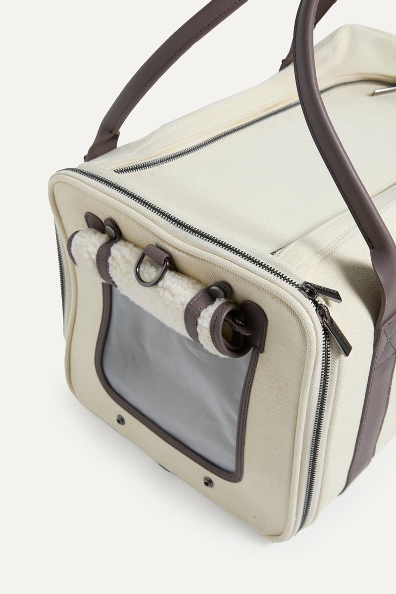 Global Citizen Pet Carrier Bag for Dogs